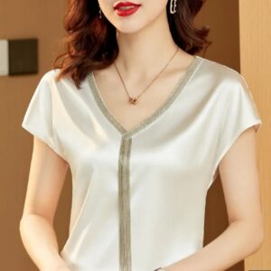 Satin sleeveless top for women's