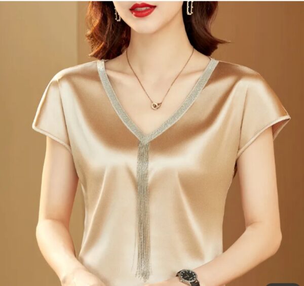 Satin sleeveless top for women's