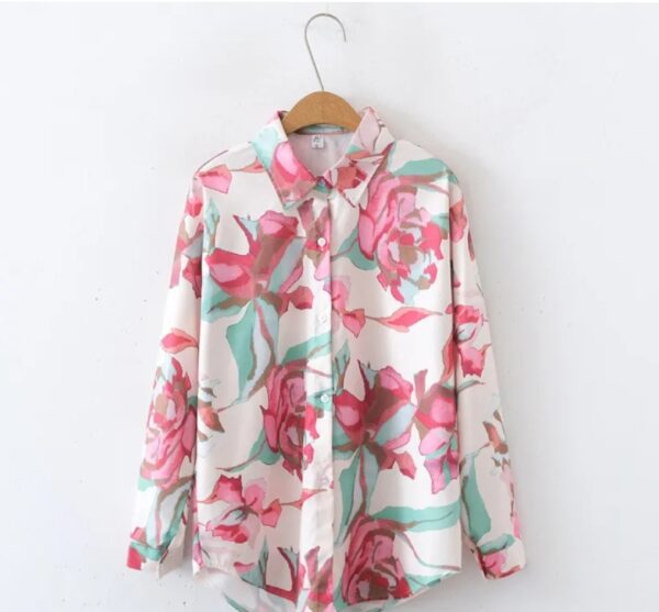 Floral print spandex shirt